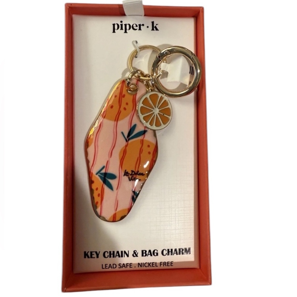 PIPER K Retro Style Motel Hotel Key La Dolce Vida Citrus Keychain Bag Charm NWT - Picture 7 of 10